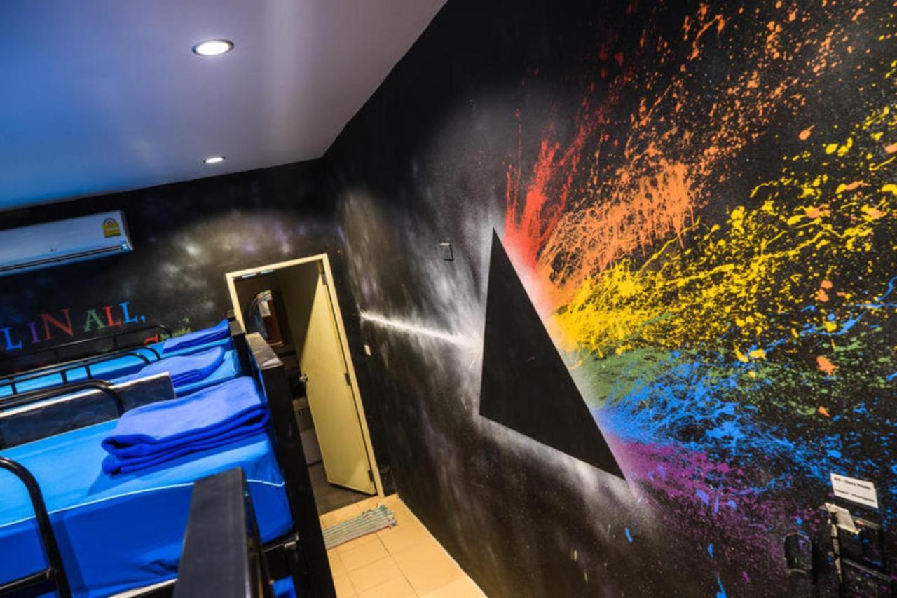 Wet! A Pool Party Hostel By Wild & Wandering Haad Rin Dış mekan fotoğraf