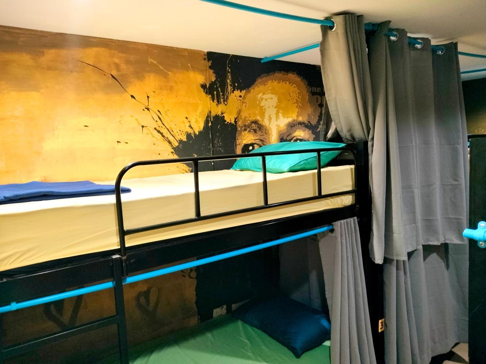 Wet! A Pool Party Hostel By Wild & Wandering Haad Rin Dış mekan fotoğraf